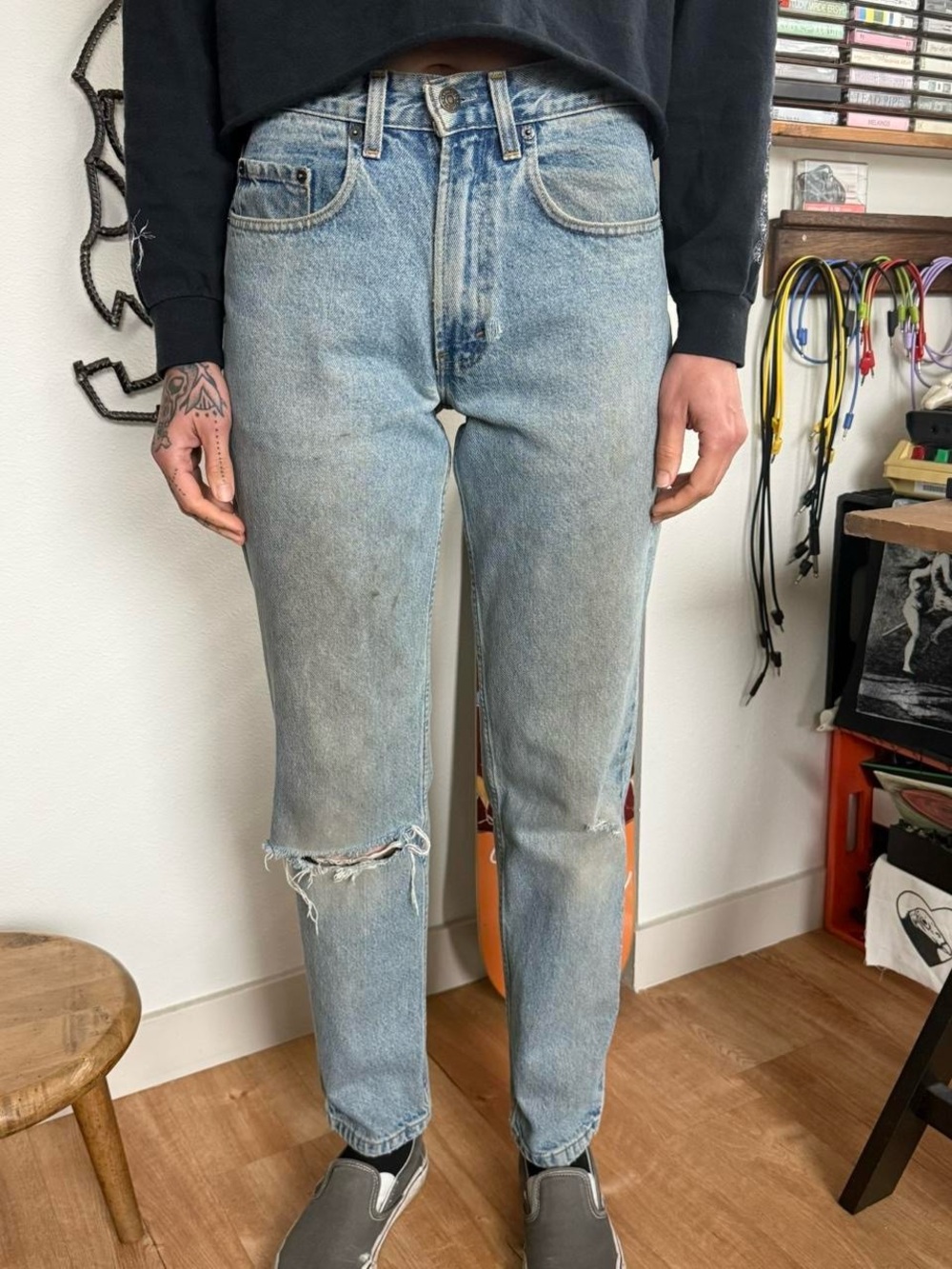 Vintage 80s 90s Gap Denim Distressed Jeans ~ Size 28 x 30.5